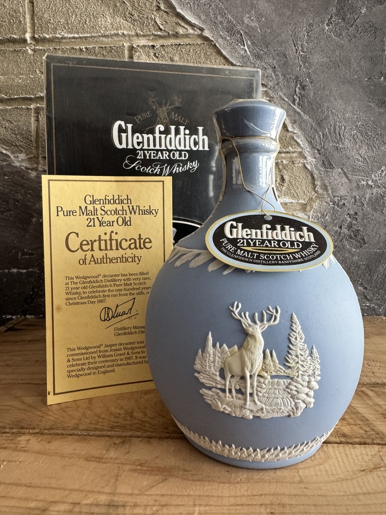 Glenfiddich 21 years Wedgwood Jasper