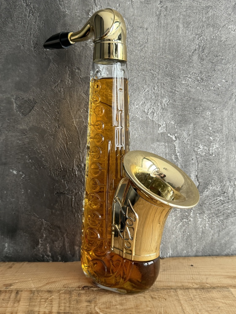 Suntory Yamazaki 1988 Pure Malt Saxophone